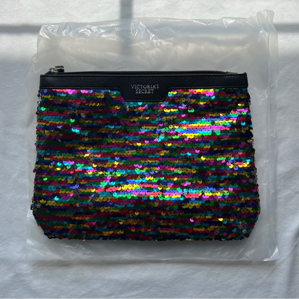 NWT Victoria Secret sequence pouch